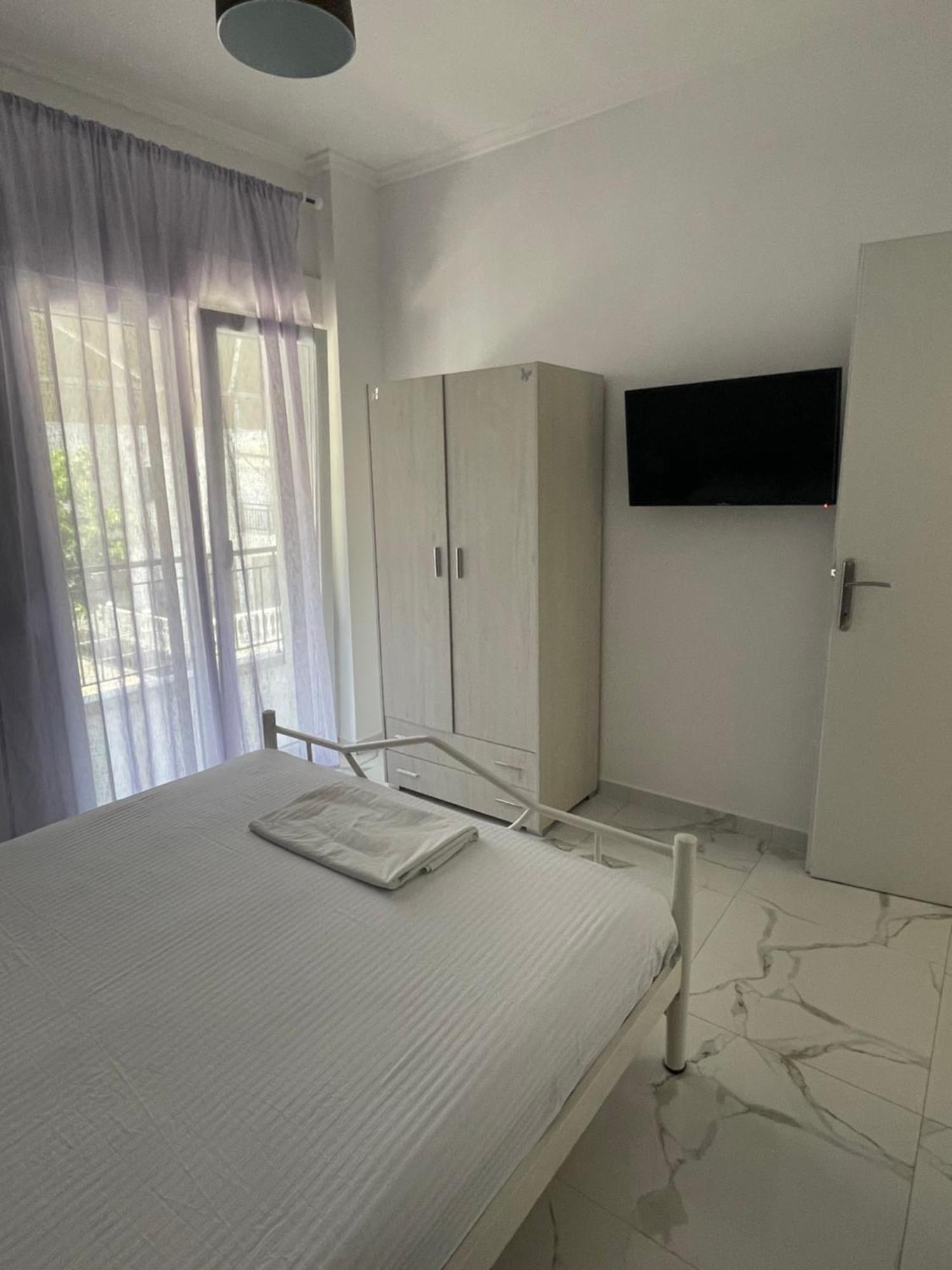 Antonis Apartment Paralia Dionysiou Room photo